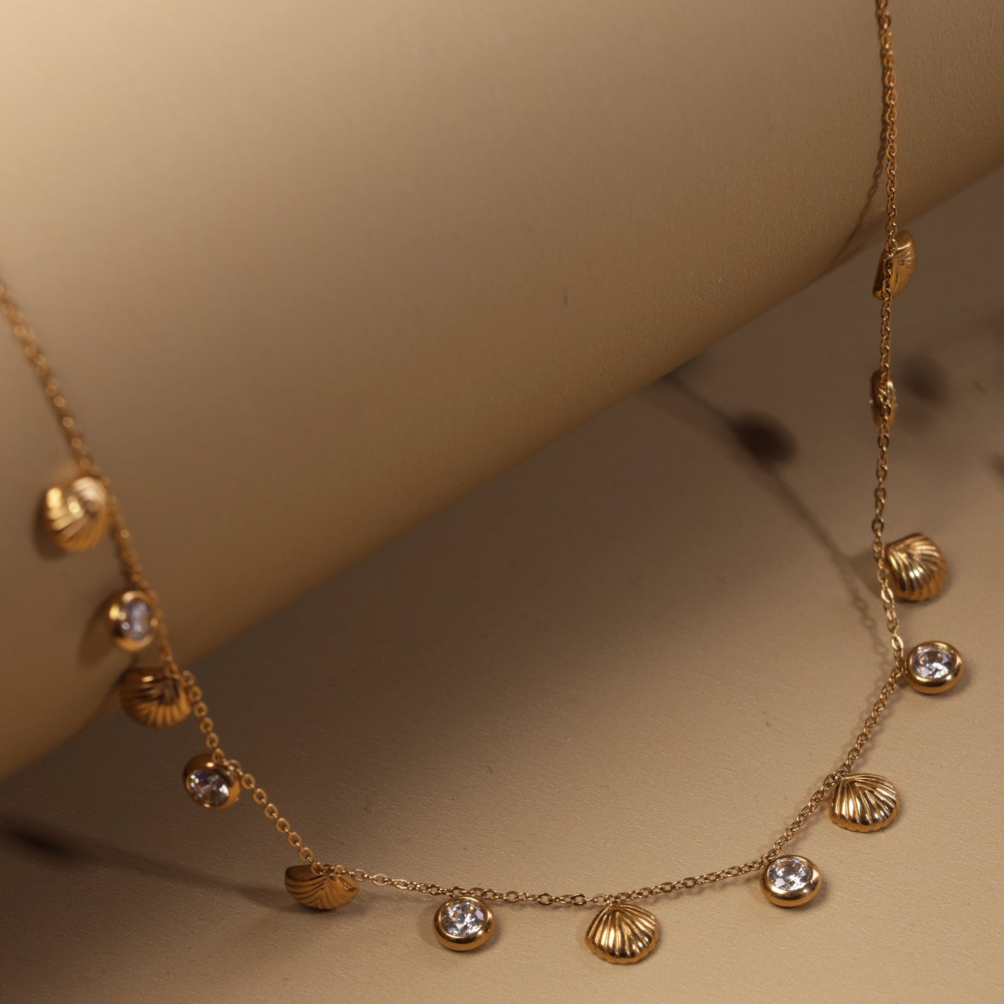 Dainty Shell Charm Chain Necklace