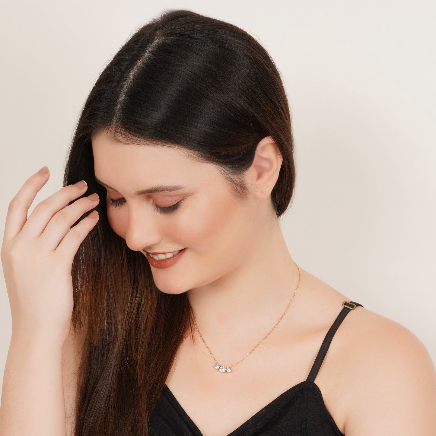 White Stone Neck Chain Pendant