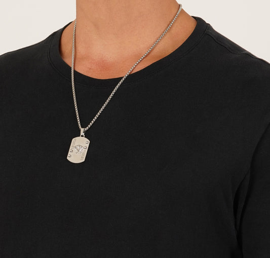 Silver Retro Pendant With Chain