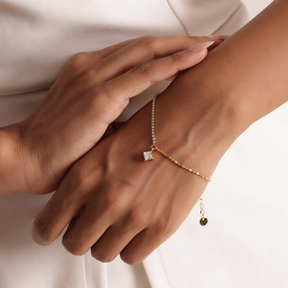 Shimmer Spark Gold-Plated Chain Bracelet