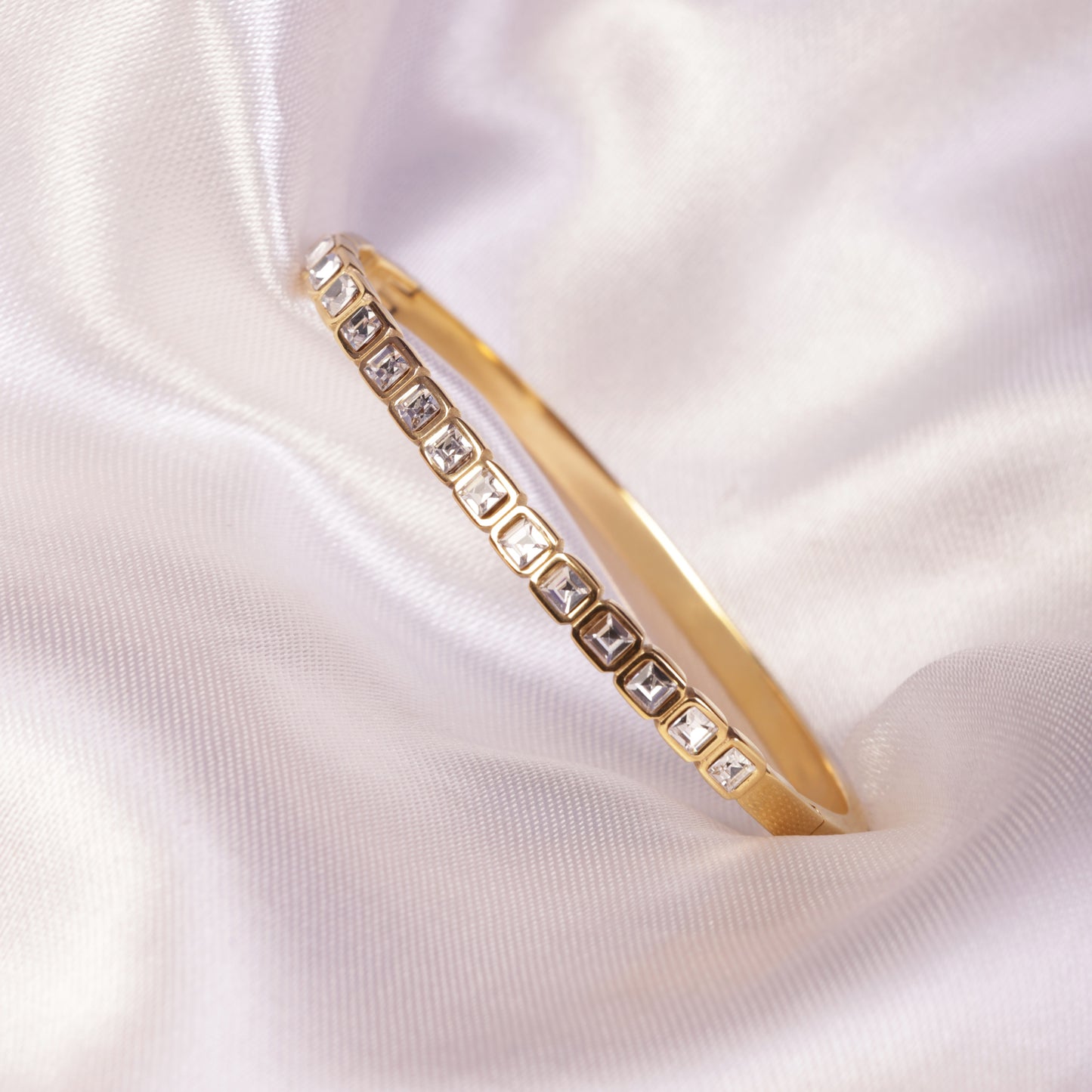 Zia 18K Gold Plated Sqaure Cut Bracelet