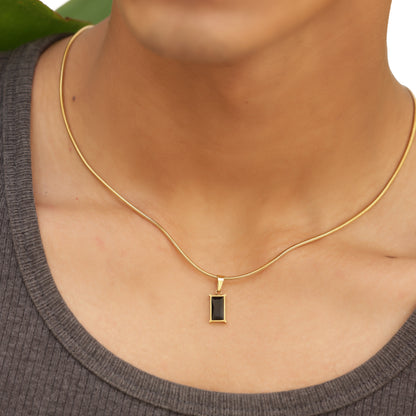 Black Pendant With Chain