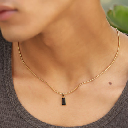 Black Pendant With Chain