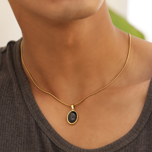 Oval Gold Pendant With Chain