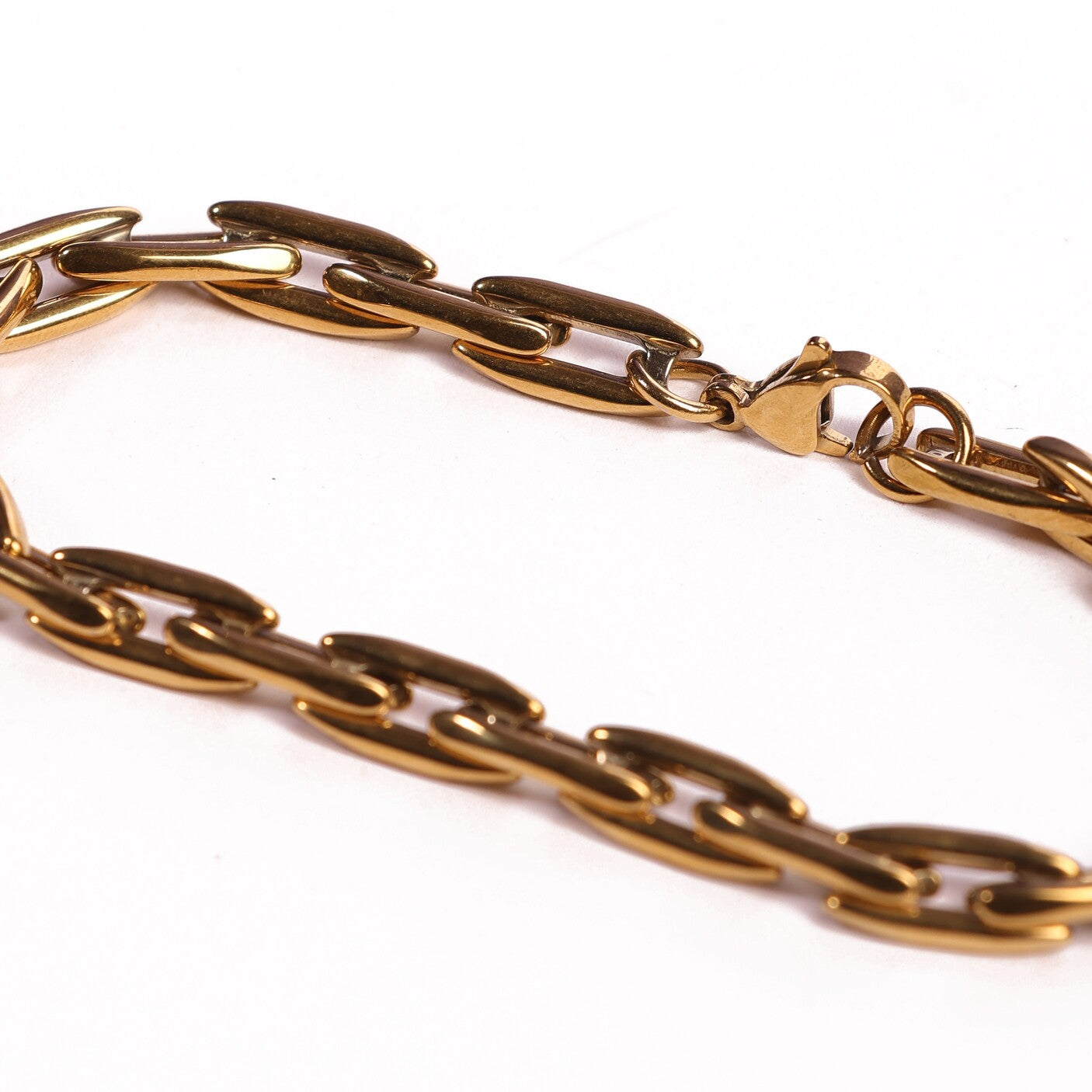 Rhombus Link Gold Bracelet