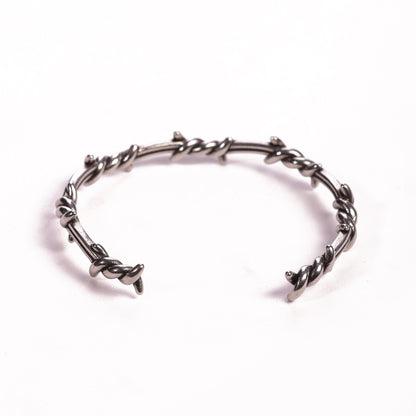 Twist Thorns Bracelet