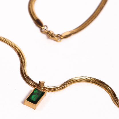Green Pendant With Chain