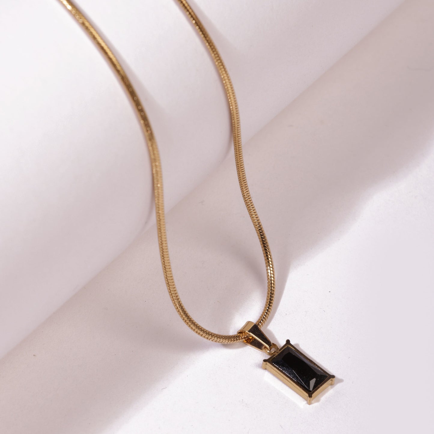 Black Pendant With Chain