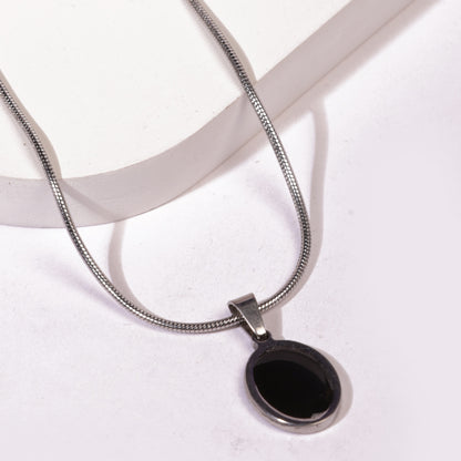 Oval Silver Pendant With Chain