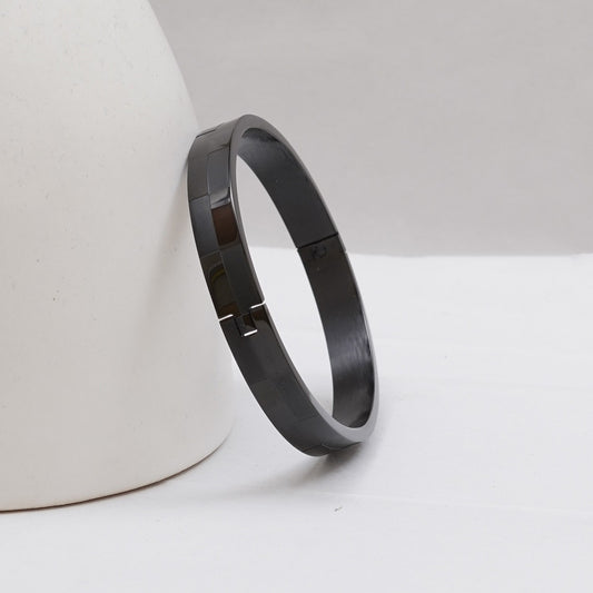 Squid Black Men's Kada Bracelet