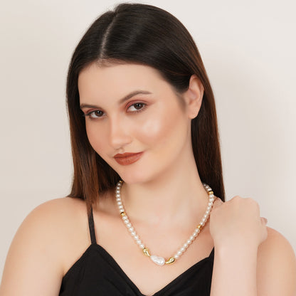 White Pearl Neck Chain Pendant