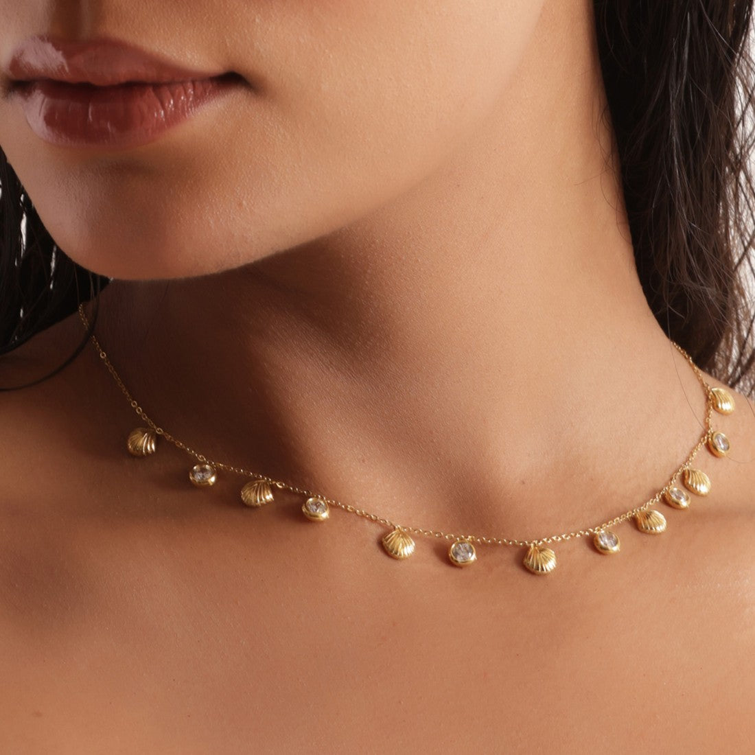 Dainty Shell Charm Chain Necklace