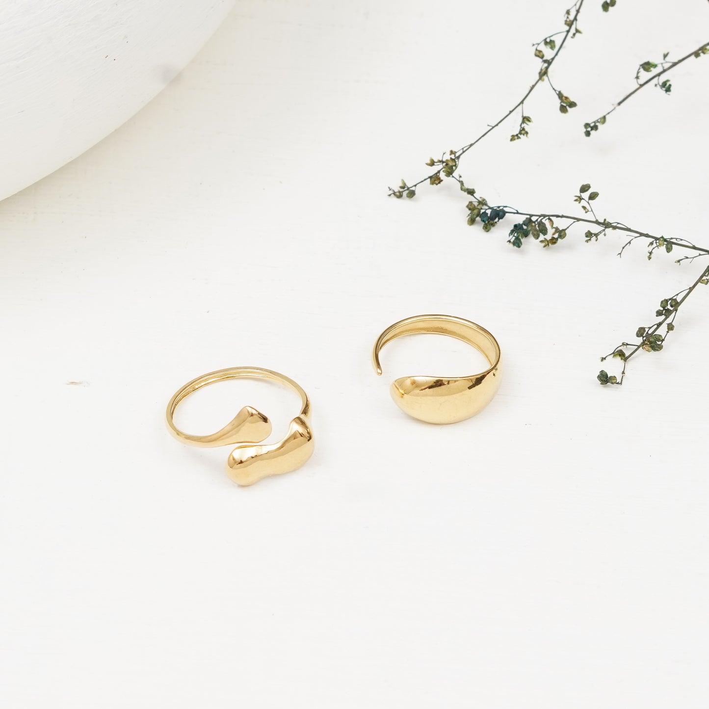 Emly Set Of Two Gold-Plated Rings