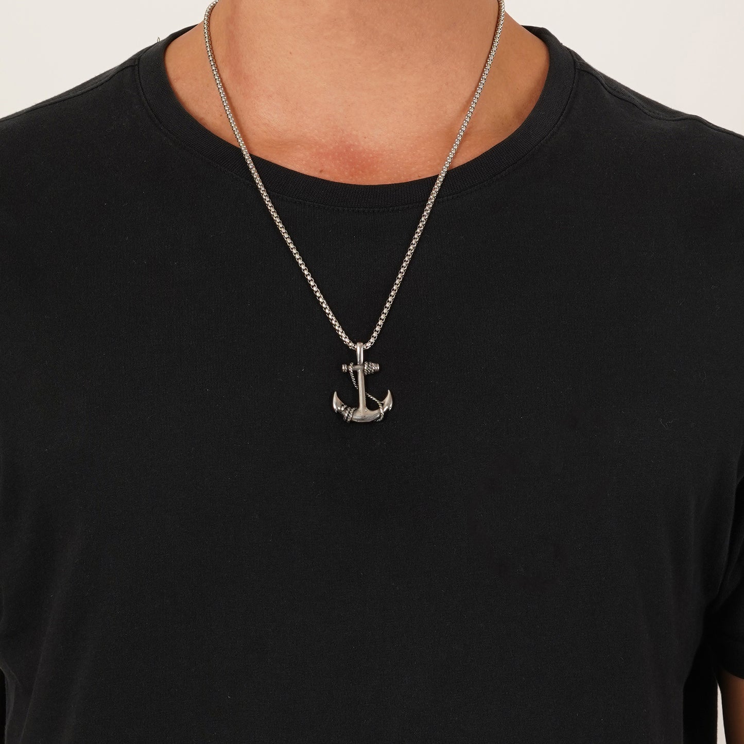 Pirates Anchor Pendant With Chain