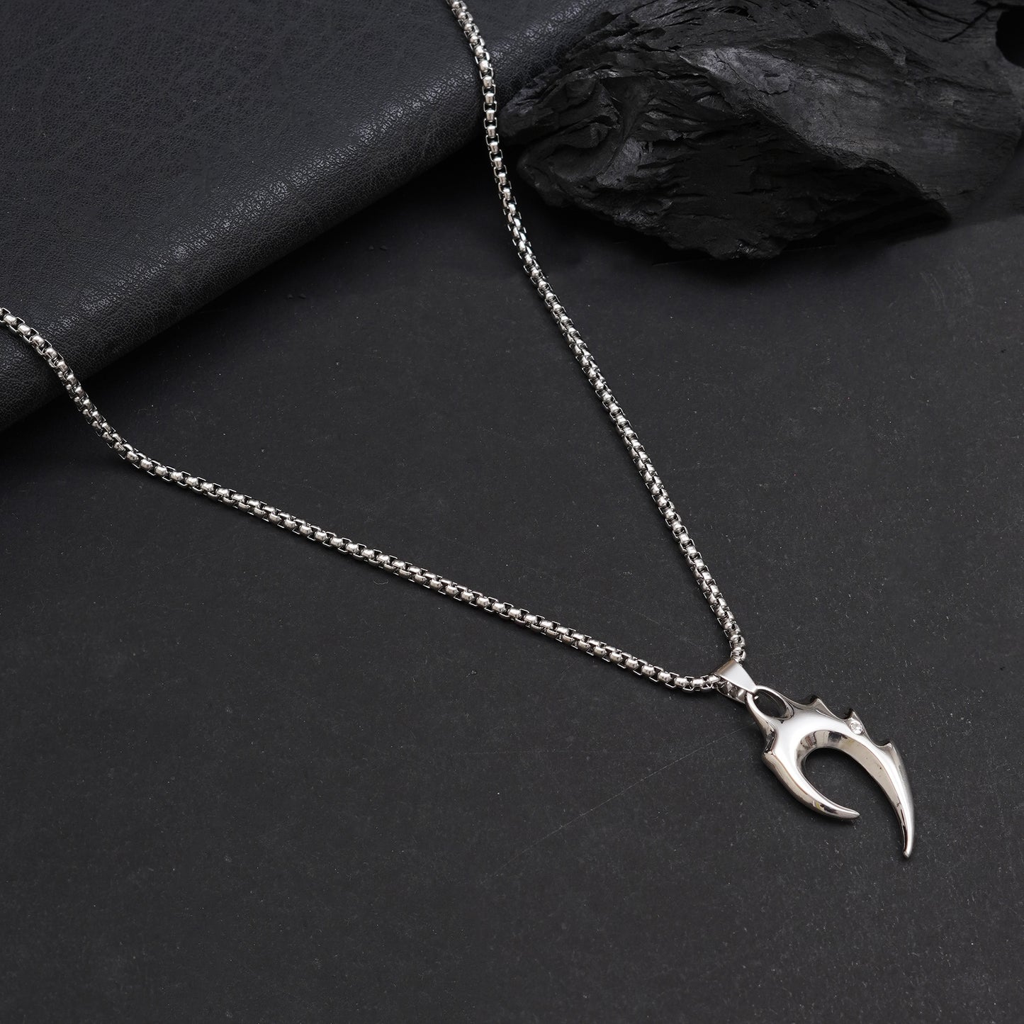 Wolf Tooth Pendant With Chain