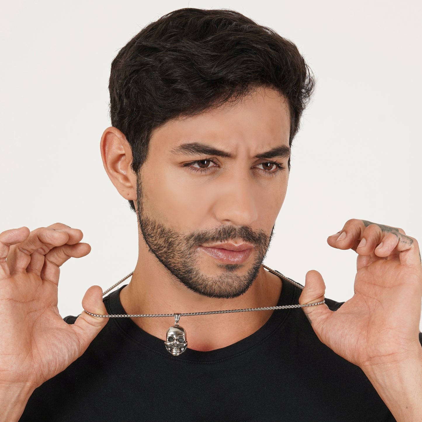 Skull Head Pendant With Chain