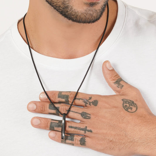 Black Bar Pendant With Chain