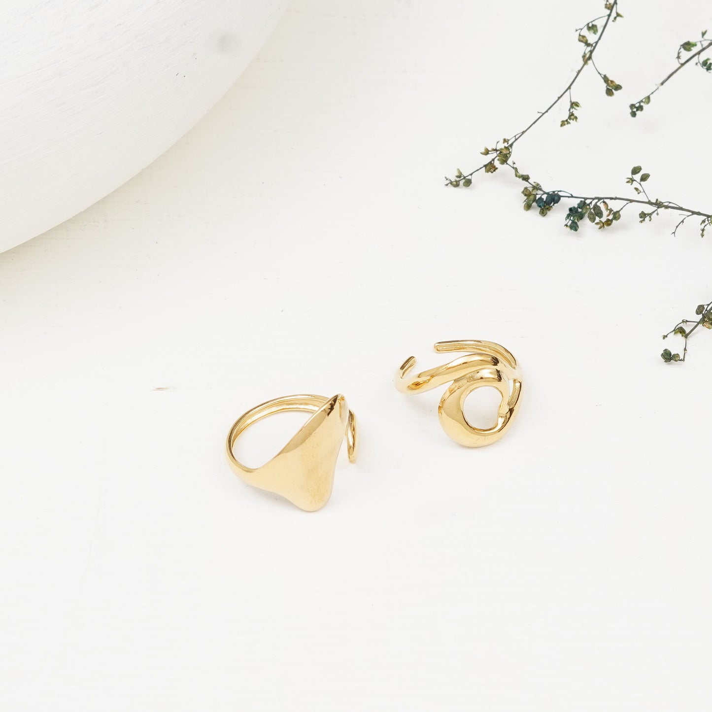 Elma Set Of Two Gold-Plated Rings